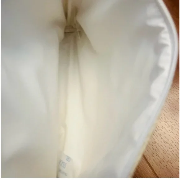 Dior Raffia pouch into crossbody bag  with Braided Adjustable strap Attatched - Picture 7 of 7